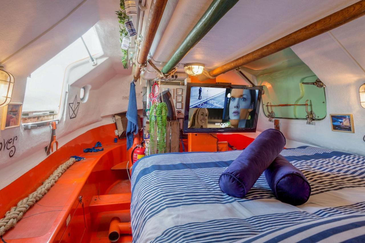 Polarstern - Unique Boatstay! Monnickendam Exterior photo