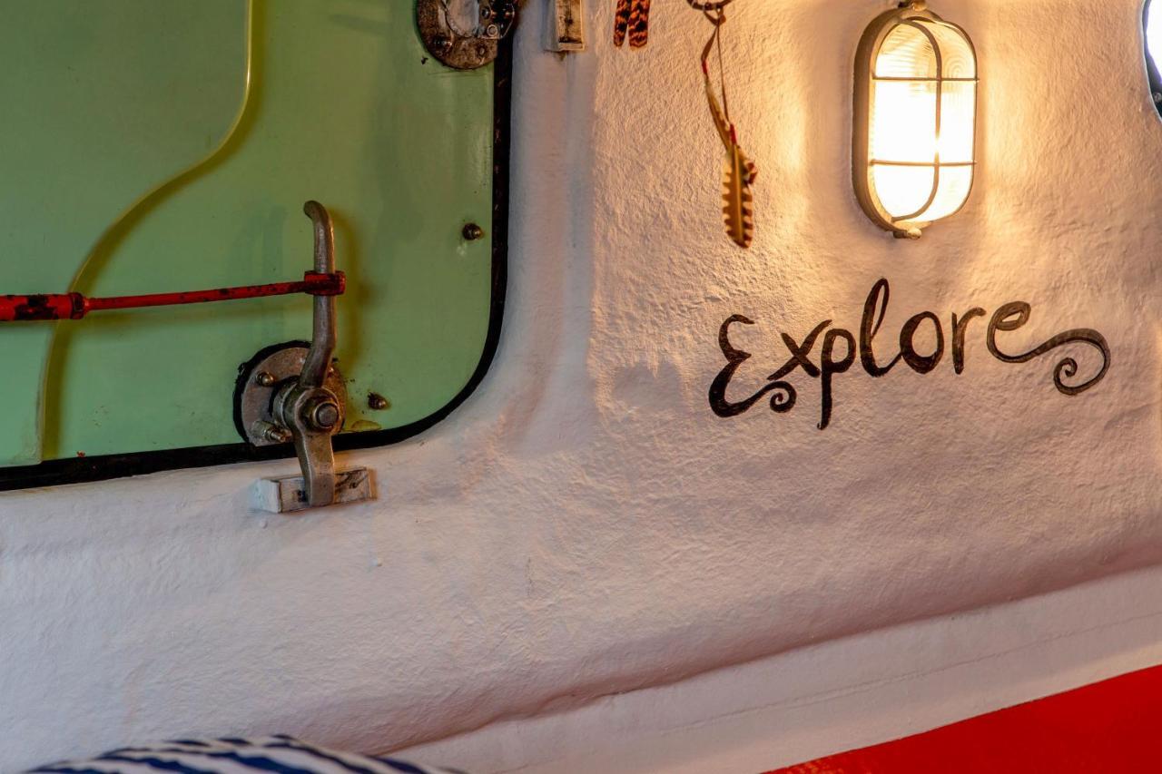 Polarstern - Unique Boatstay! Monnickendam Exterior photo