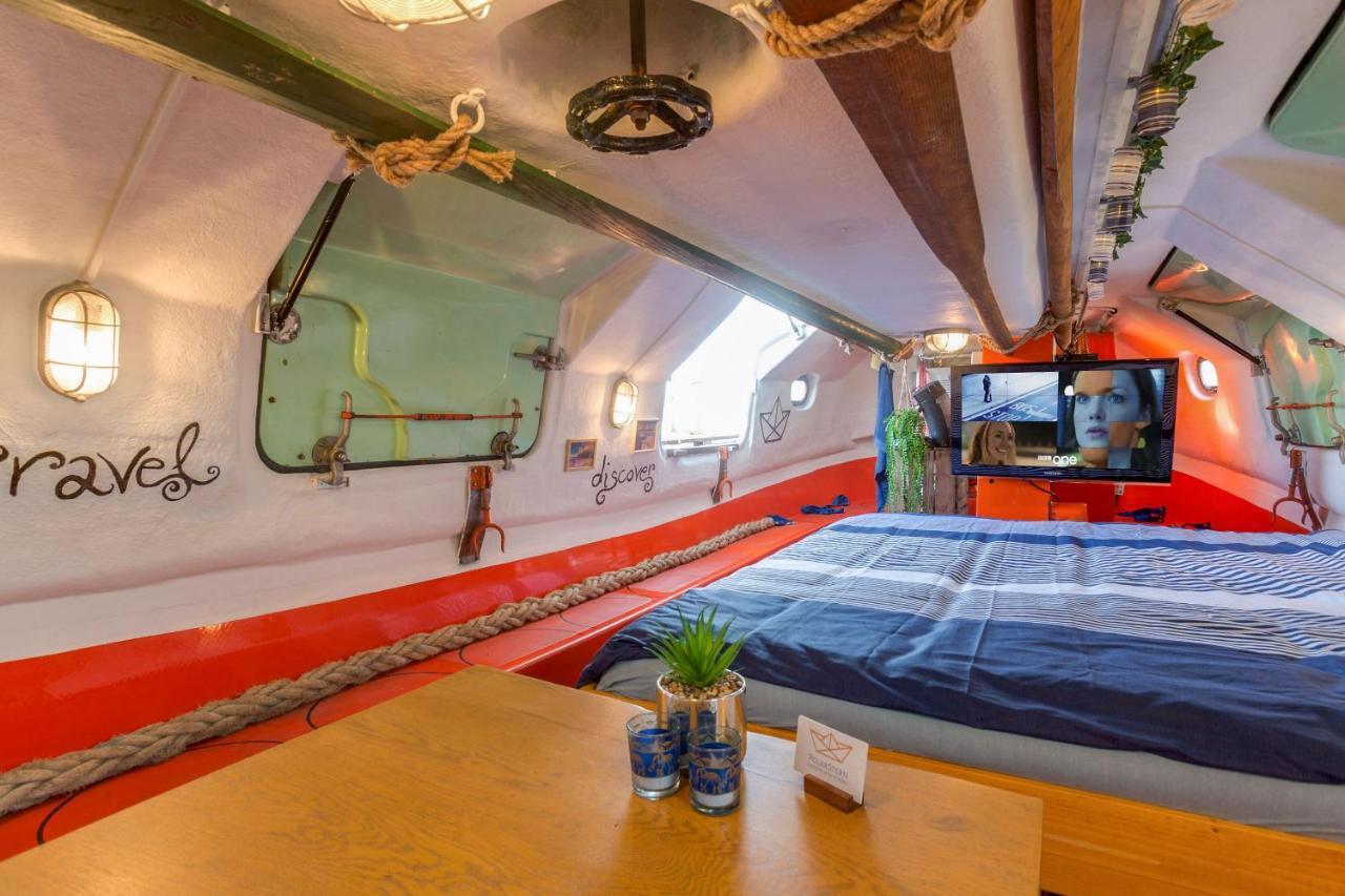 Polarstern - Unique Boatstay! Monnickendam Exterior photo